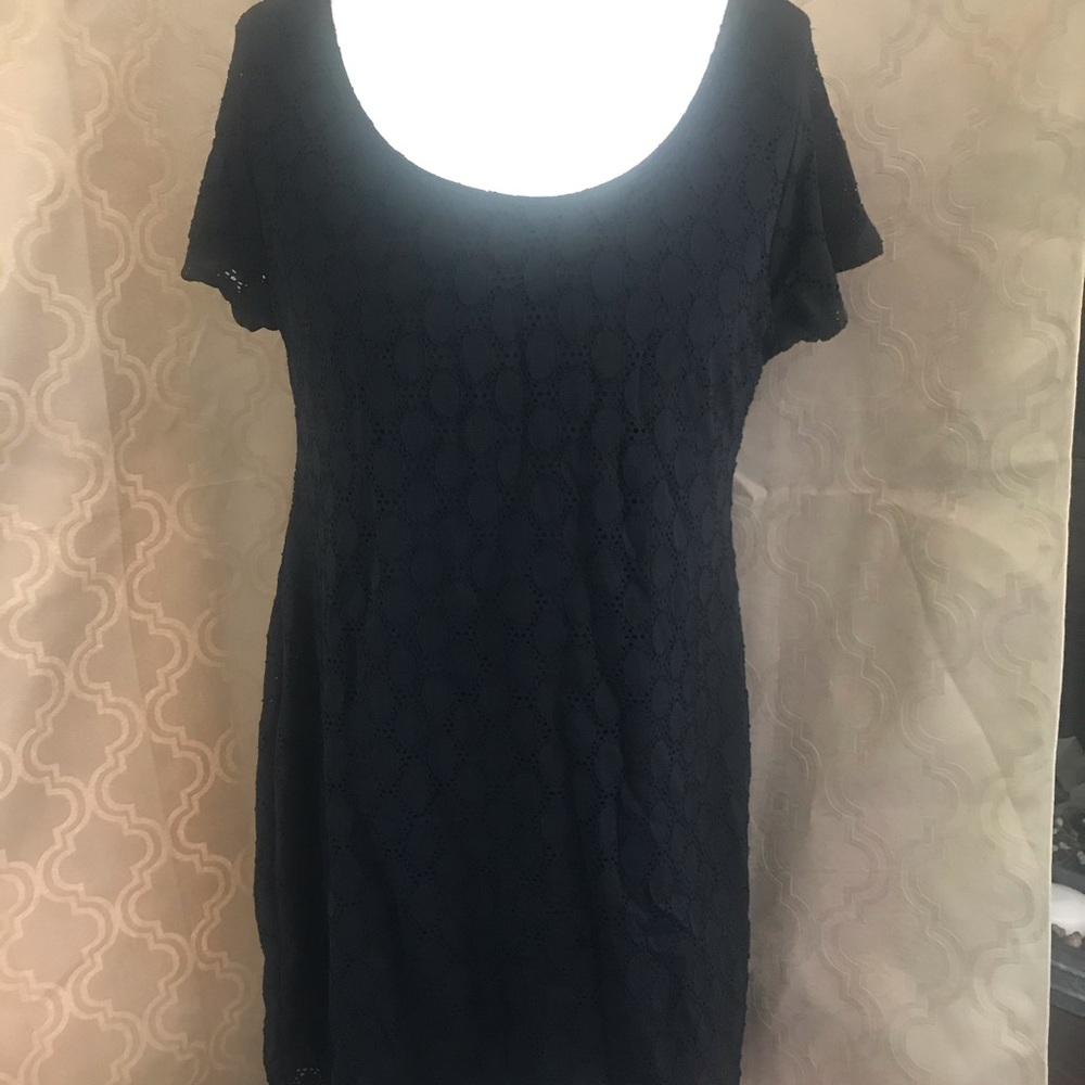 🌟SALE🌟3/$30 Super cute black dress!